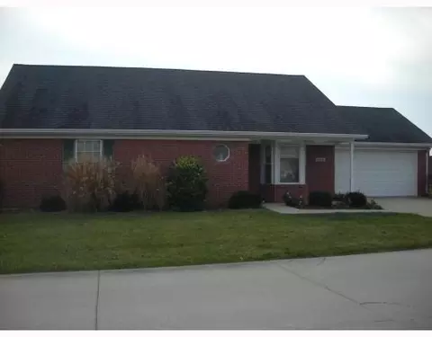 1235 Old Farm Ln #., Springfield, OH 45503 photo 1