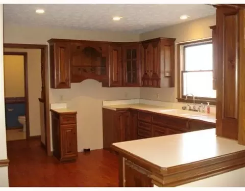 2131 E Possum Rd, Springfield, OH 45502 photo 6