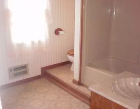 220 Ridge Rd, Springfield, OH 45503 photo 10