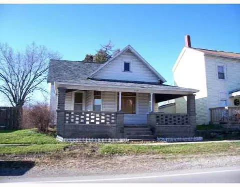 210 S Main, De Graff, OH 43318 photo 1