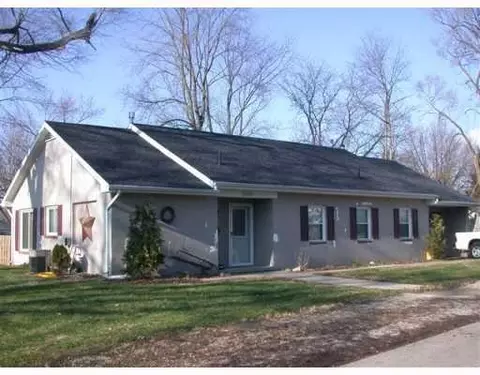 2205 Sunnyland Blvd, Springfield, OH 45506 photo 1