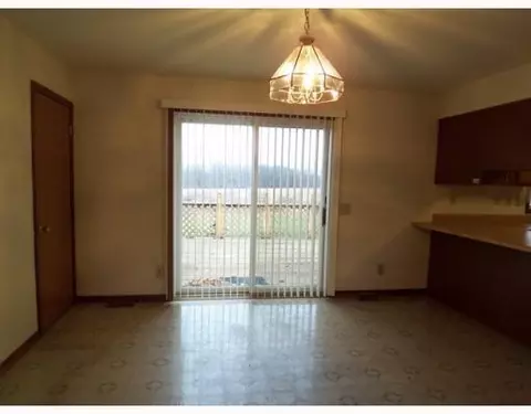8796 S R 508, De Graff, OH 43318 photo 4