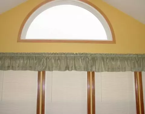 258 W Pleasant St, De Graff, OH 43318 photo 4