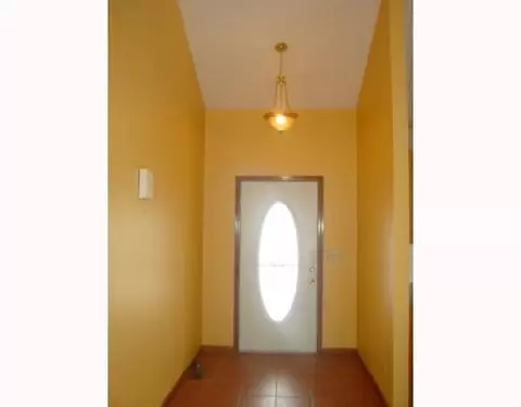 258 W Pleasant St, De Graff, OH 43318 photo 2