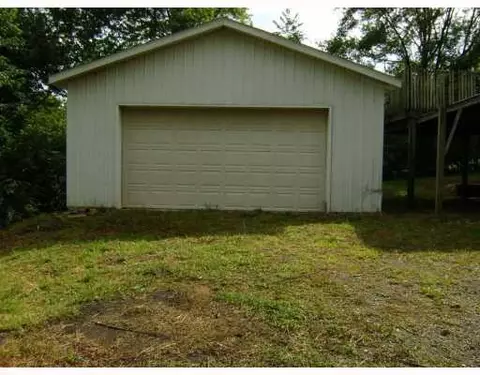 5220 Willowdale Rd, Springfield, OH 45502 photo 2