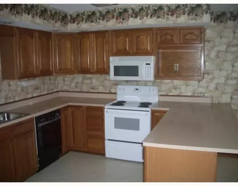 1465 Constitution, Sidney, OH 45365 photo 3