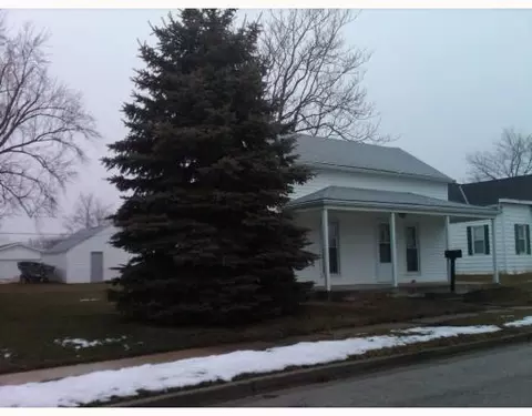 607 Hoying St, Celina, OH 45822 photo 2