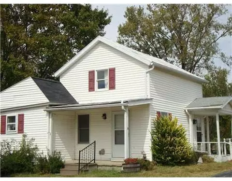 7911 Old Clifton Rd, Springfield, OH 45502 photo 1