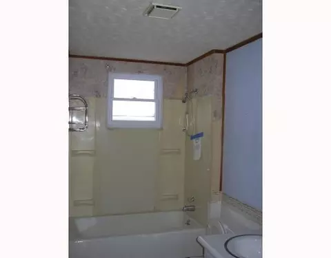 374 E Cecil, Springfield, OH 45503 photo 15