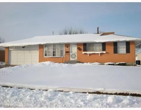 1434 Marinette Dr, Springfield, OH 45503 photo 2