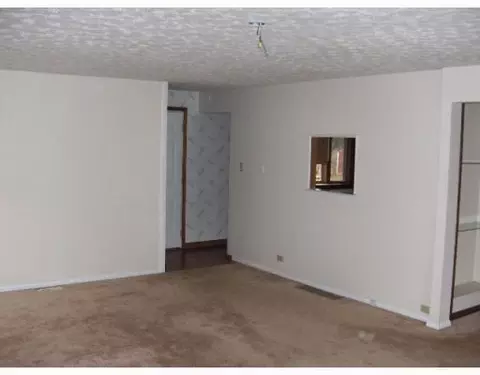 195 Oakridge Dr, Springfield, OH 45504 photo 3