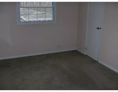 195 Oakridge Dr, Springfield, OH 45504 photo 7