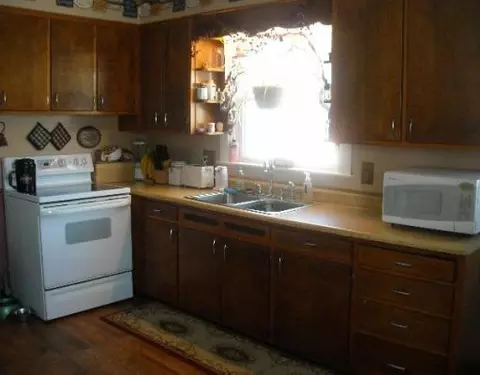 122 Center St, Tremont City, OH 45372 photo 7