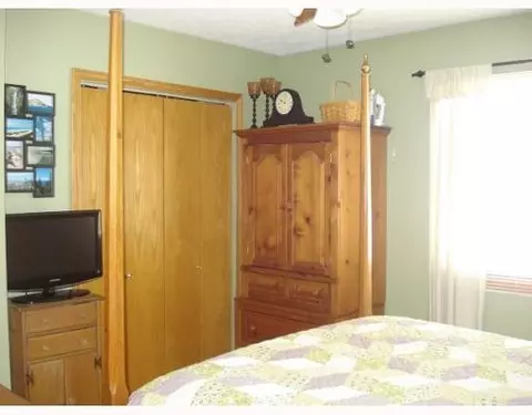 2980 Old Clifton Rd, Springfield, OH 45502 photo 5
