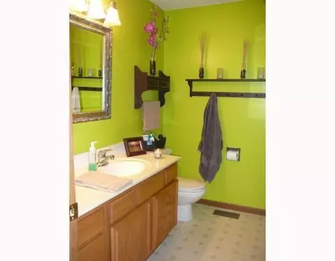 3952 Delmar Cir, Springfield, OH 45503 photo 15