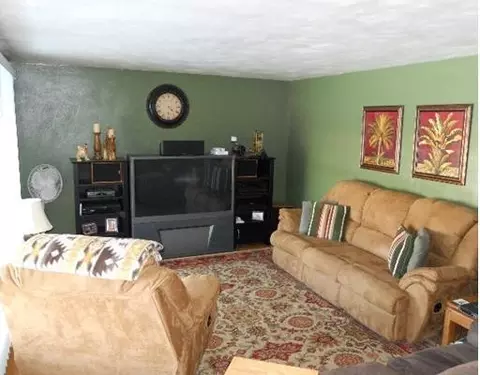 1611 Merrydale Rd, Springfield, OH 45503 photo 2