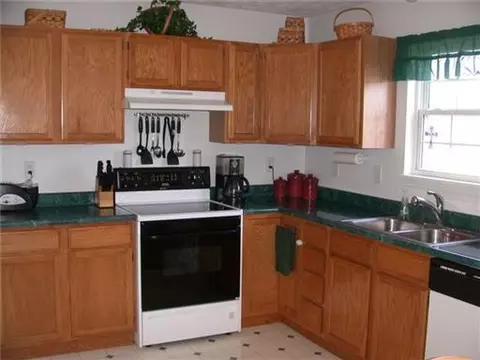 276 Englewood Rd, Springfield, OH 45503 photo 5