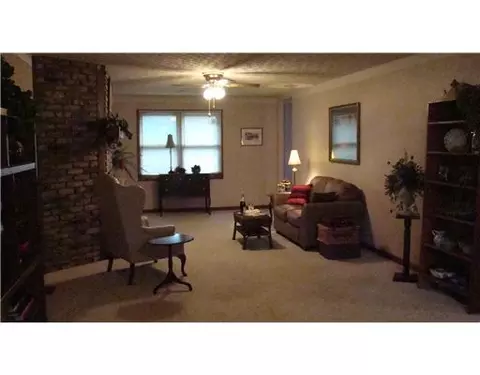 6058 Morris, Springfield, OH 45502 photo 3