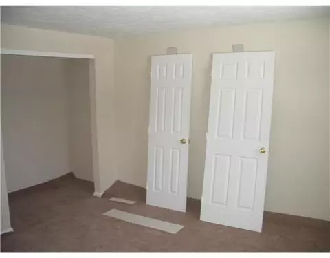 5819 South, Springfield, OH 45504 photo 3