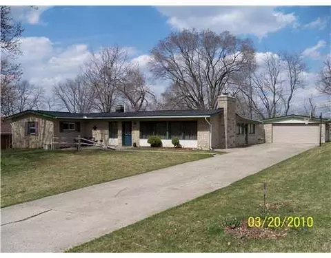 182 Meadow Ln, Springfield, OH 45505 photo 2