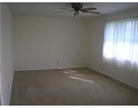 1042 Imperial Blvd, Springfield, OH 45503 photo 6