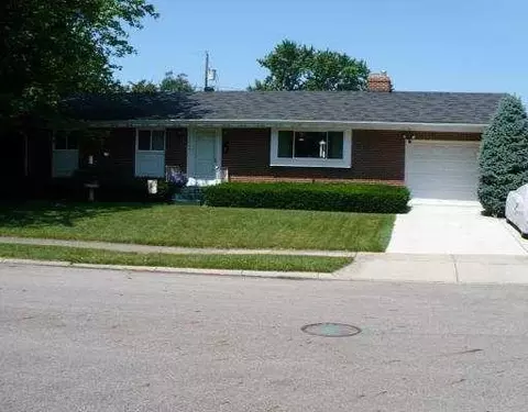 1703 Briarwood Ter, Springfield, OH 45504 photo 1