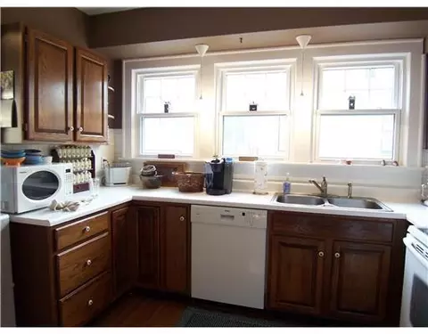 105 N Kensington, Springfield, OH 45504 photo 5