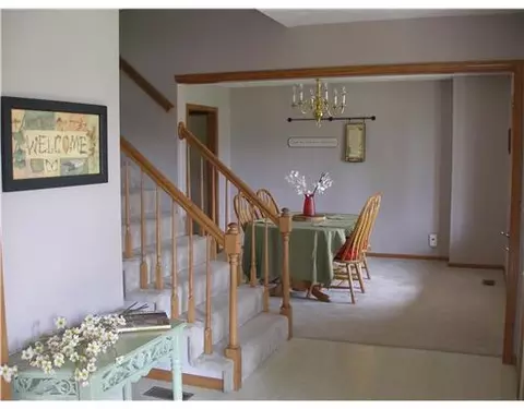 3747 Marbella, Springfield, OH 45502 photo 2