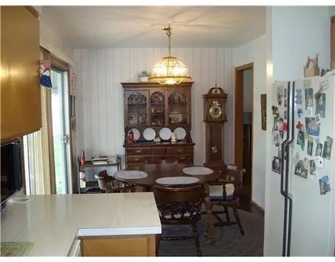 226 E Oak St, Celina, OH 45822 photo 6