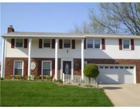 818 Torrence Dr, Springfield, OH 45503 photo 1