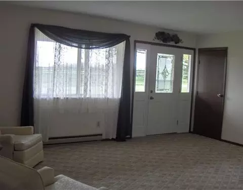 5746 Willow Dale Rd, Springfield, OH 45502 photo 2