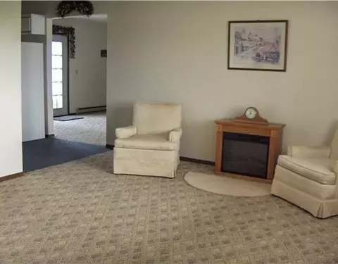 5746 Willow Dale Rd, Springfield, OH 45502 photo 3
