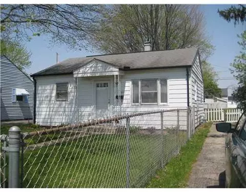 2700 Morton Dr, Springfield, OH 45505 photo 2
