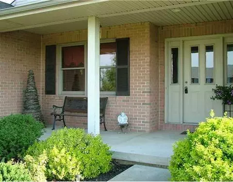 793 Timberview Ave, Springfield, OH 45505 photo 2