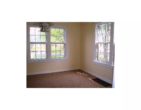 15 Englewood Rd, Springfield, OH 45504 photo 6
