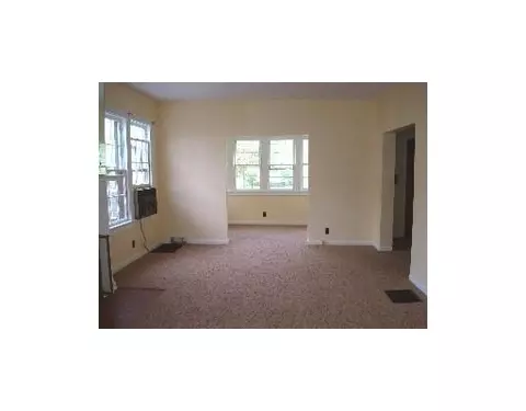 15 Englewood Rd, Springfield, OH 45504 photo 5