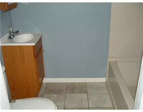 2247 Clifton Ave, Springfield, OH 45505 photo 9