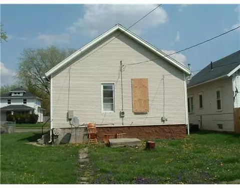 2247 Clifton Ave, Springfield, OH 45505 photo 2