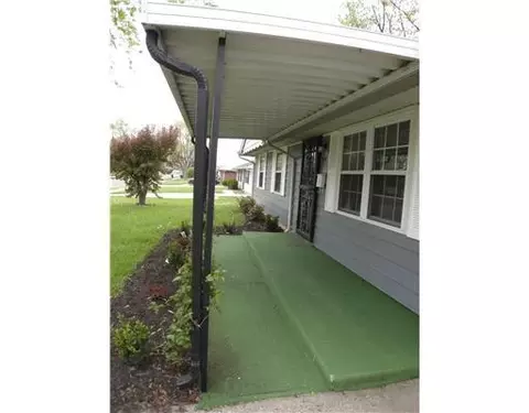 604 Damascus Ave, Springfield, OH 45506 photo 2