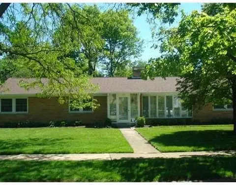 115 N Broadmoor Blvd, Springfield, OH 45504 photo 1