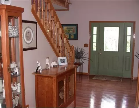320 California Ave, Springfield, OH 45505 photo 9