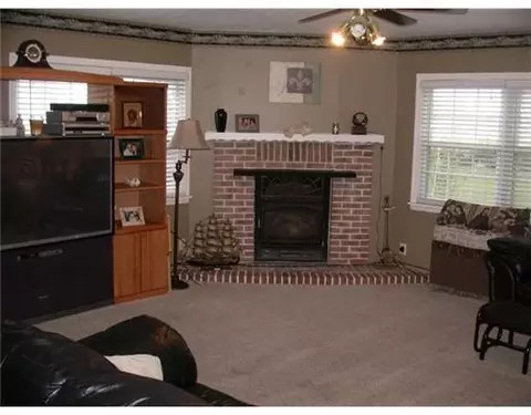 4059 Old Columbus Rd, Springfield, OH 45502 photo 3