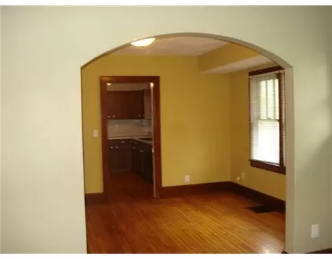 411 N Belmont, Springfield, OH 45503 photo 5