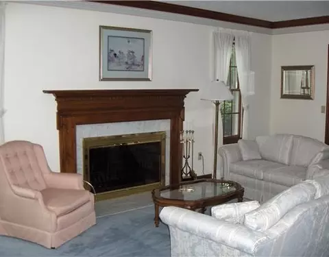 3126 Imperial Blvd, Springfield, OH 45503 photo 4