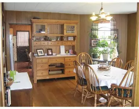 534 N Light St, Springfield, OH 45504 photo 4