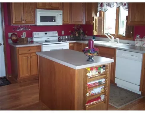 1349 Michael, Celina, OH 45822 photo 2