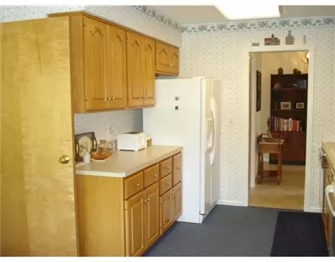 3901 Crescent Hl, Springfield, OH 45502 photo 4