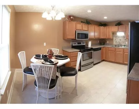 412 Montgomery Ave, Springfield, OH 45506 photo 4