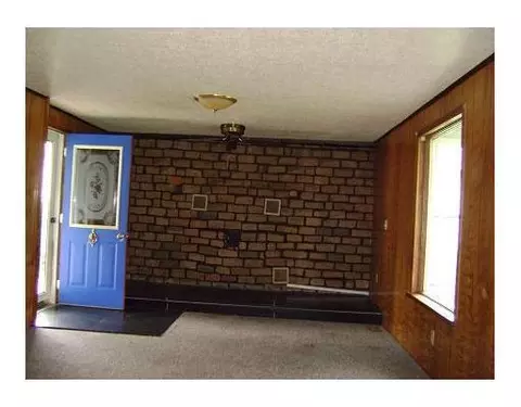123 N Sycamore St, Springfield, OH 45503 photo 5