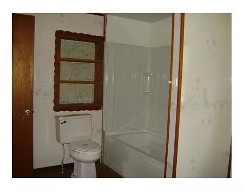 123 N Sycamore St, Springfield, OH 45503 photo 6